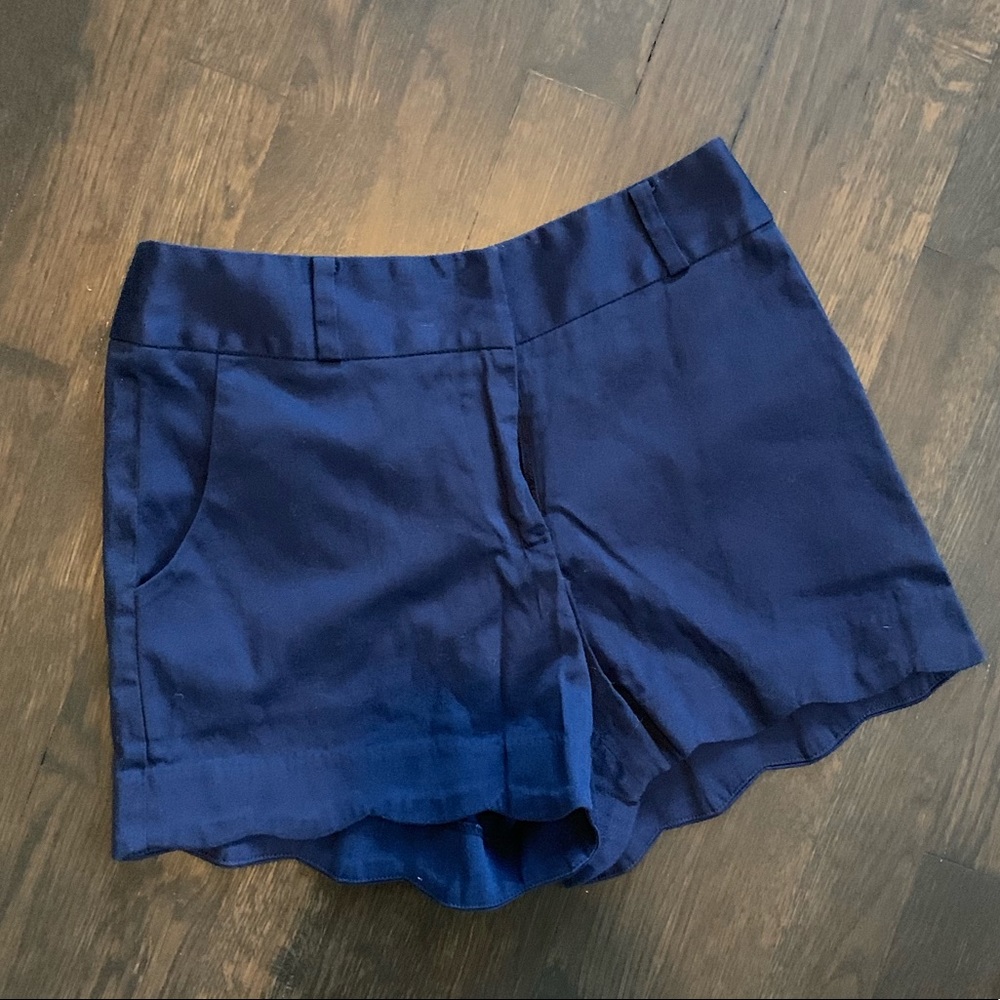 Scallop Edge Shorts